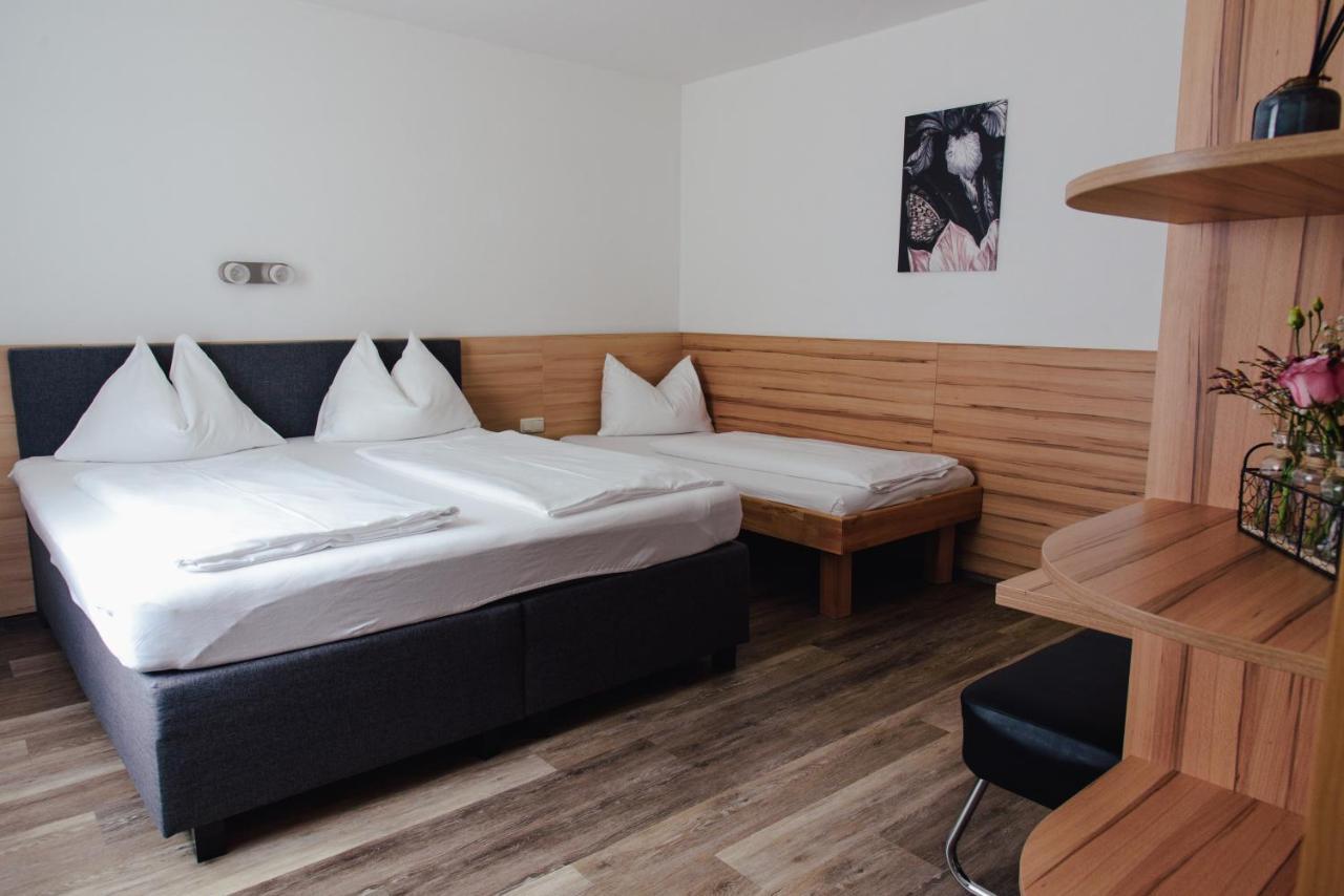 זלצבורג Hotel Drei Kreuz מראה חיצוני תמונה