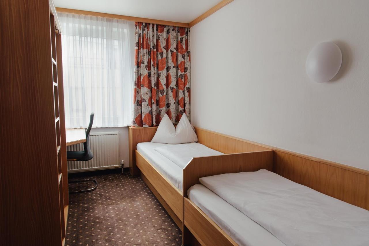 זלצבורג Hotel Drei Kreuz מראה חיצוני תמונה